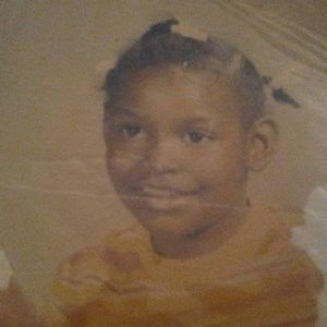 Meet your Posher, Yolanda